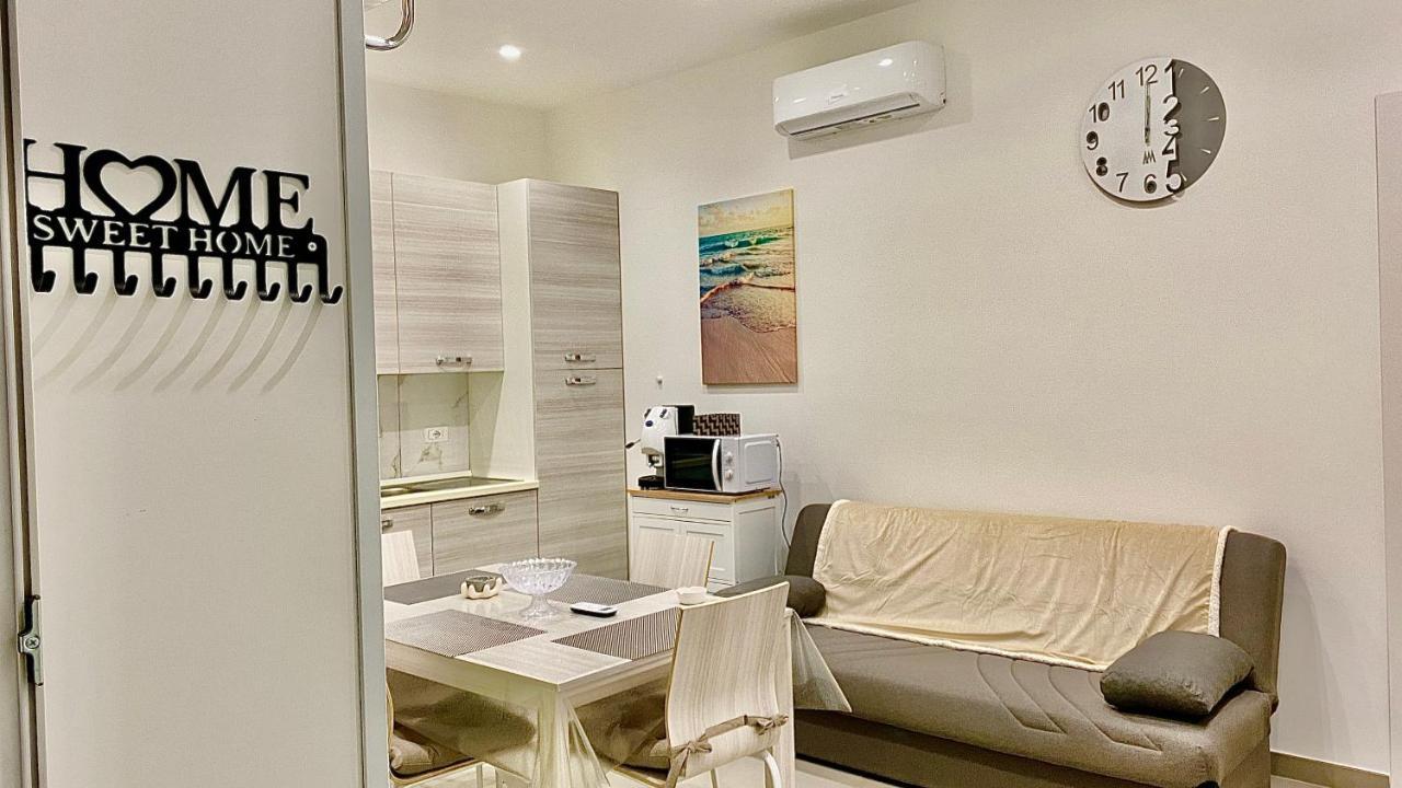 Appartamento Casa Crispino Piano Terra Per 2 Persone Frattaminore 외부 사진